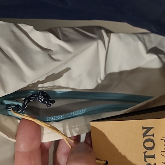 Mens large Burton shell jacket. New - Picture 11 of 11